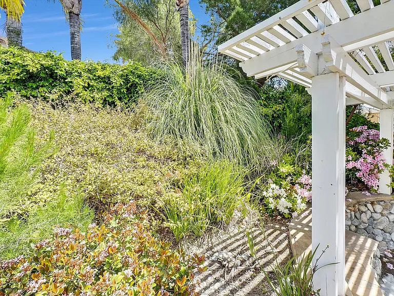 12214 Tunbridge Ct — Photo 42