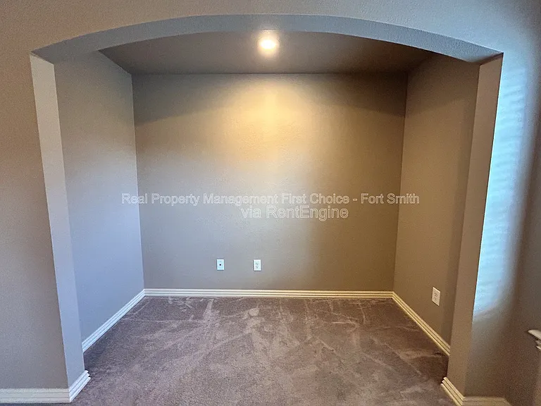 12200 Sycamore St — Photo 20