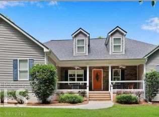 76 S Hunter St, Senoia, GA 30276