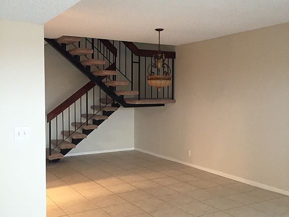 2nd image of 11019 W Broward Blvd