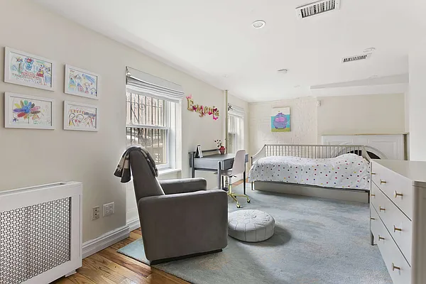 Sold by Compass | media 29