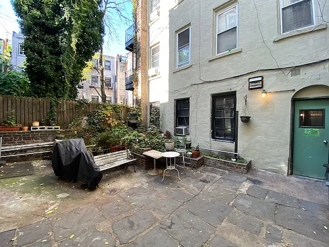 244 W 10th St #20 — Photo 5