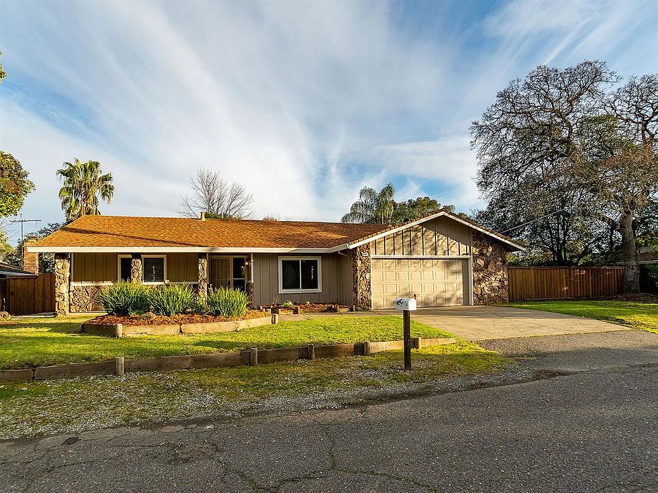 1st image of 4407 La Mirada Cir