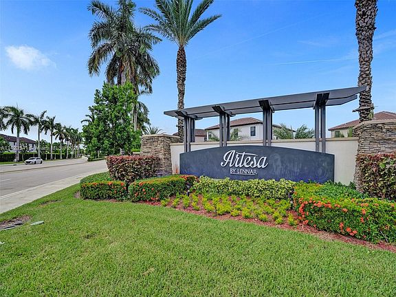 2nd image of 11780 SW 251st St