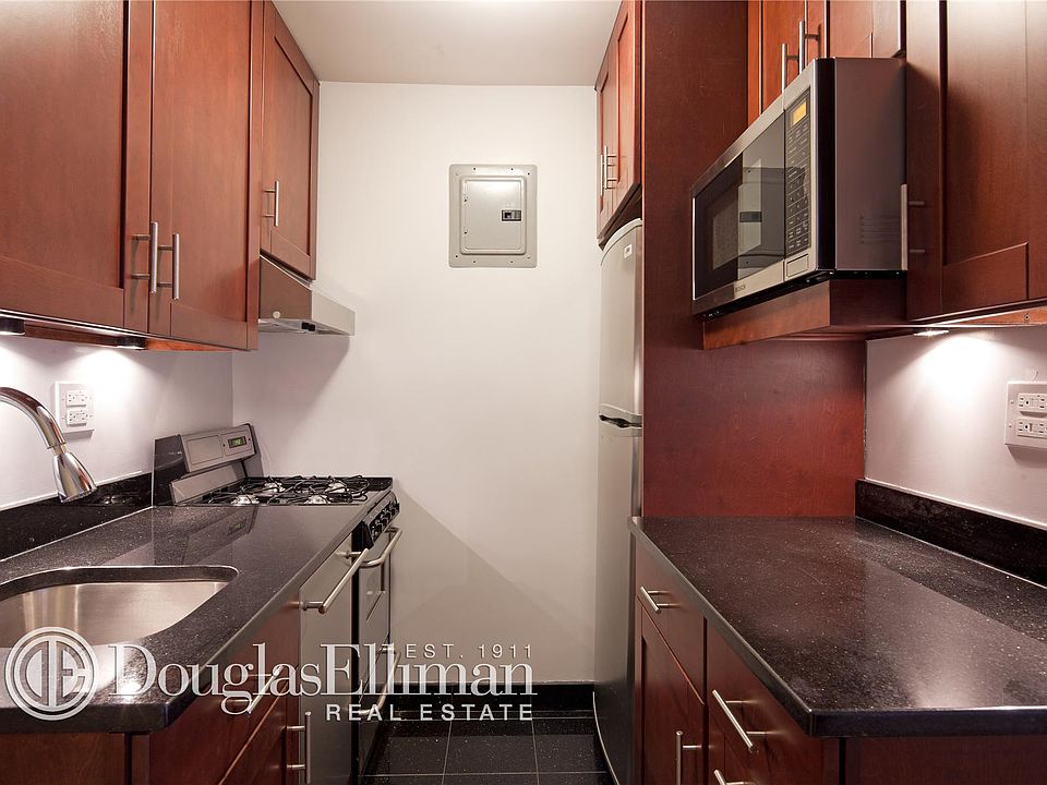1st image of 155 E 34th St APT 11V