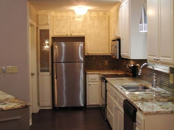 4th image of 1003 E 32nd St