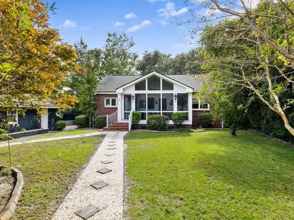 717 Woodward Rd, Charleston, SC 29407