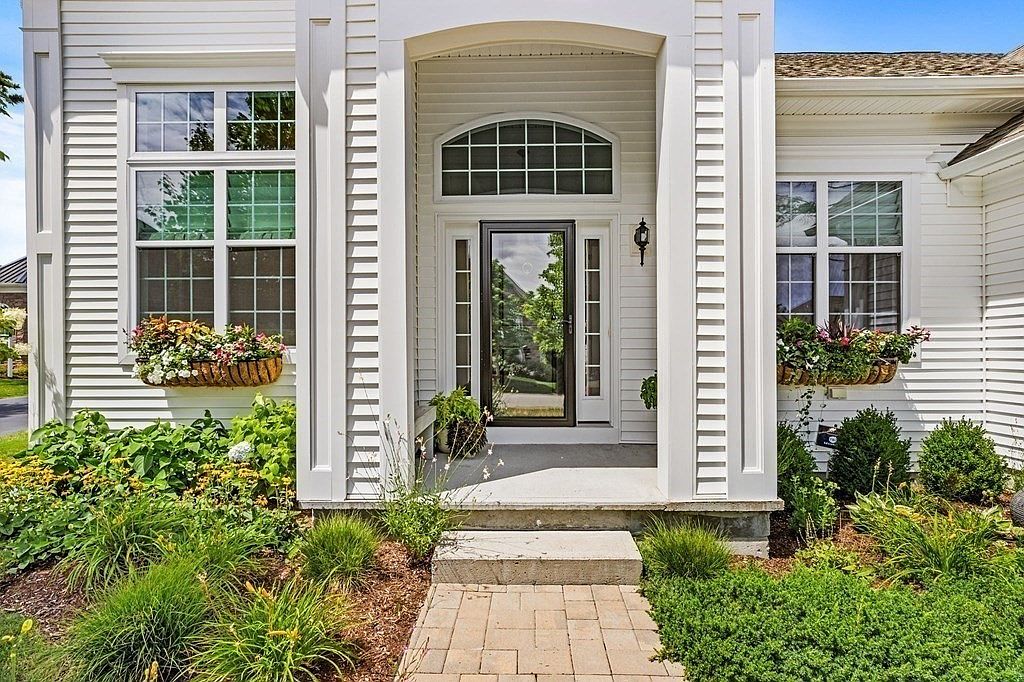 17 Woody Nook, Plymouth, MA 02360 Zillow