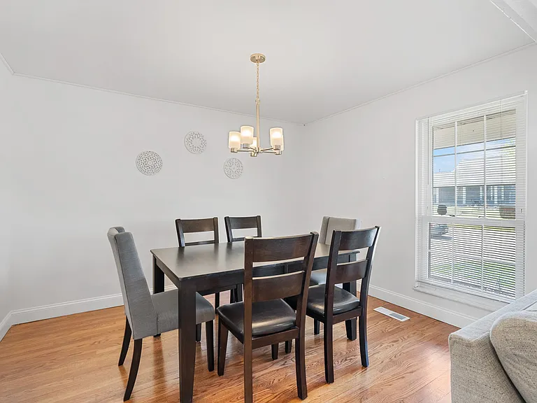 5342 Chatfield Dr — Photo 13