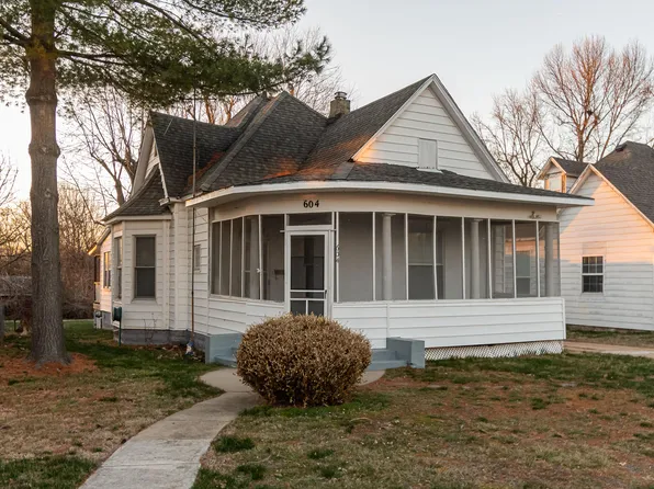 604 Frisco, Monett, MO 65708