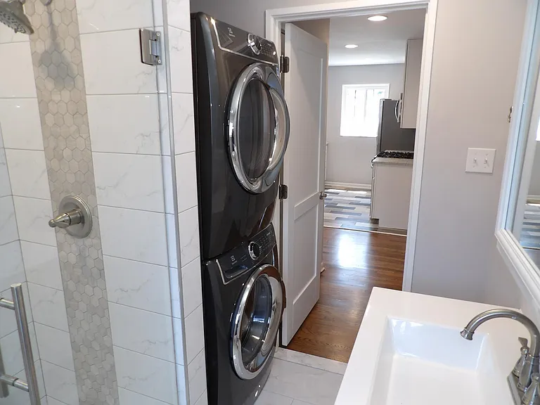1809 W Farnum Ave #3 — Photo 25