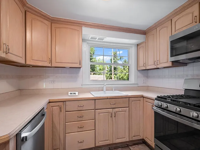 6957 N Caldwell Ave — Photo 5
