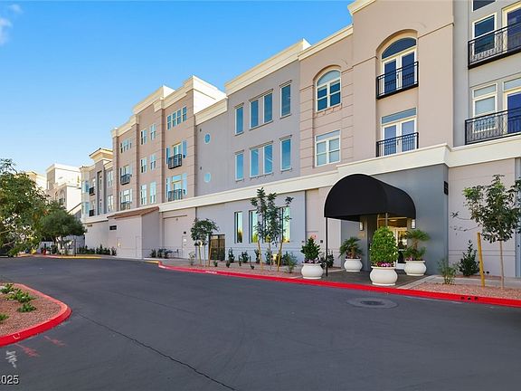2nd image of 2240 Village Walk Dr Unit 2207