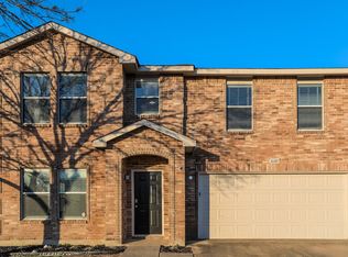 16101 Hollyhill Ct, Justin, TX 76247