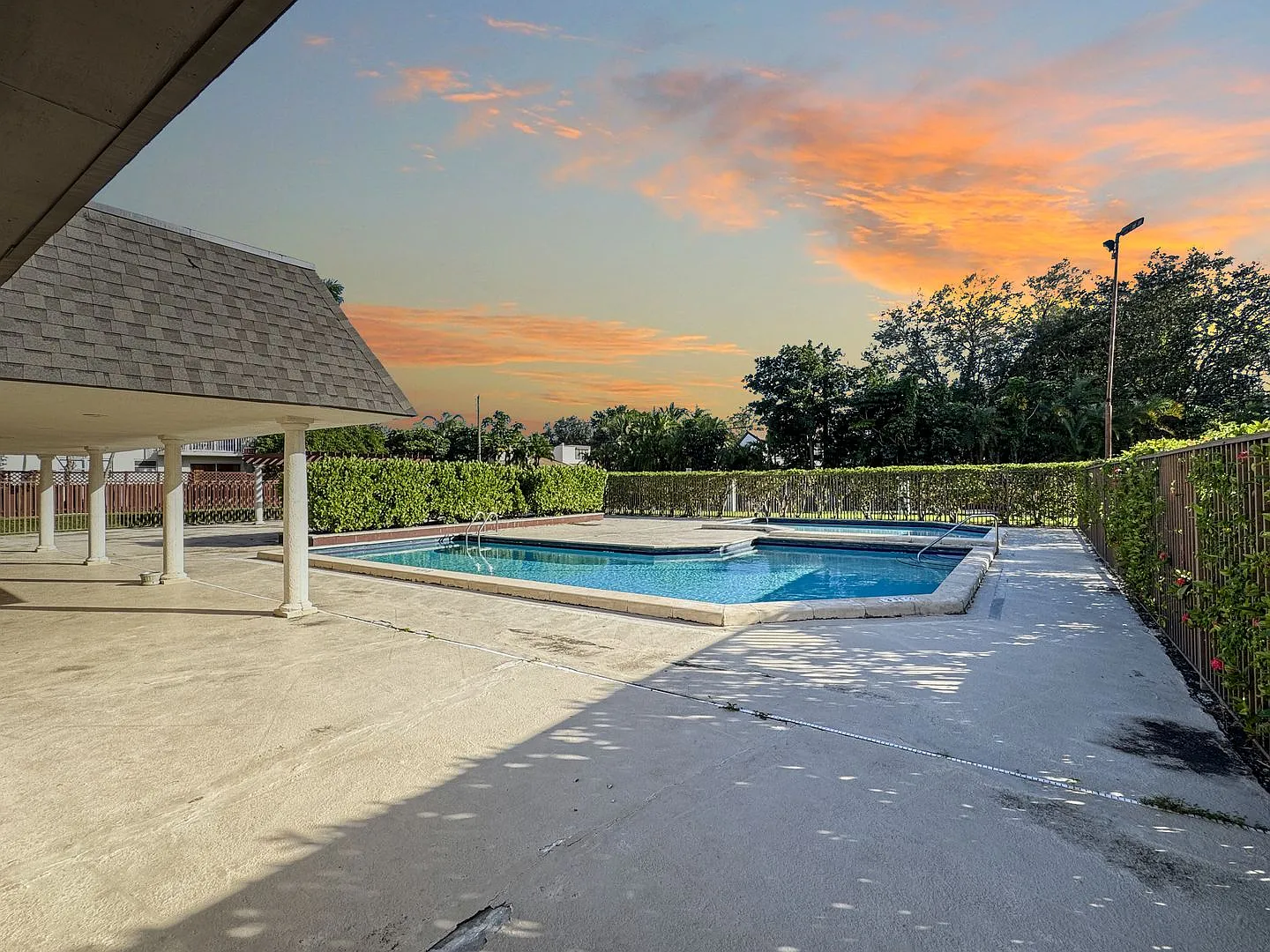 Comfortable & Convenient Condo Near Dadeland Mall & Baptist Hospital — Photo 2