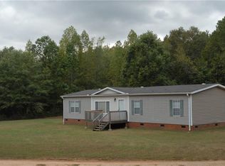 250 Bowie Farm Rd, Starr, SC 29684