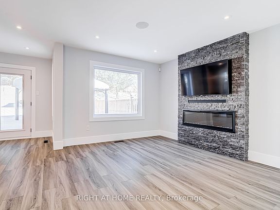 3rd image of 4212 Credit Pointe Dr