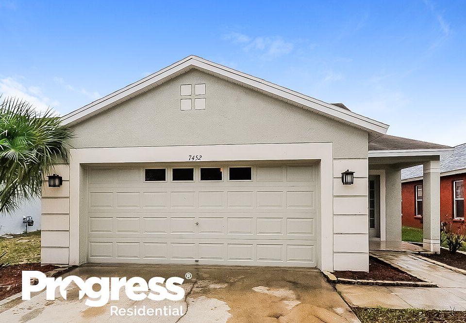 1st image of 7452 Oxford Garden Cir