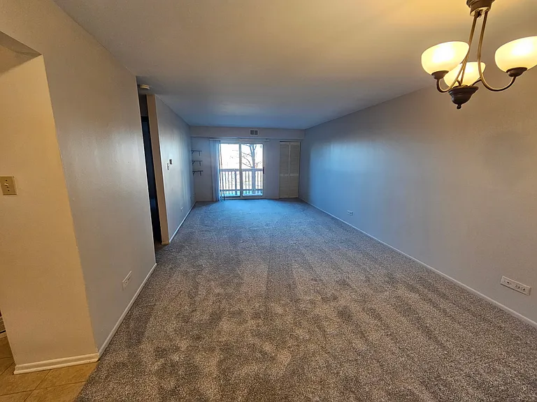700 Perrie Dr #201 — Photo 2