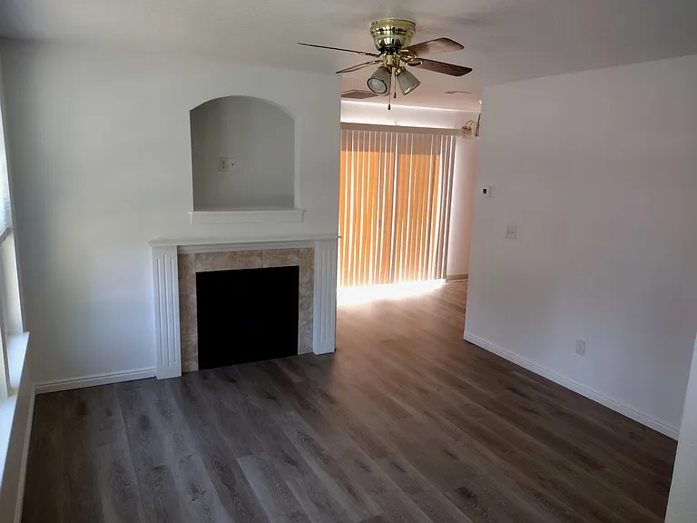 1505 S Garland St #101 — Photo 2