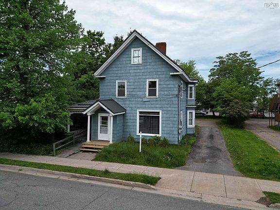 2nd image of 43 Duke St