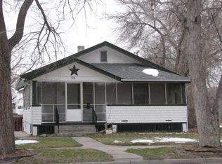 516 S 4th St, Douglas, WY 82633