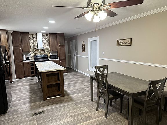 2nd image of 6359 Bells Ferry Rd #589