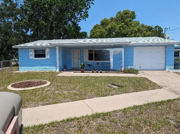 1321 Flotilla Dr, Holiday, FL 34690
