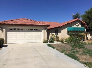 1311 Zirconia St, Hemet, CA 92543