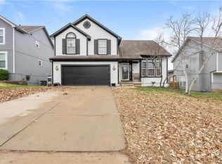 21135 W 120th Ter, Olathe, KS 66061