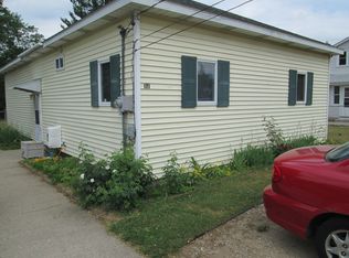 171 3rd St NE, Cedar Springs, MI 49319