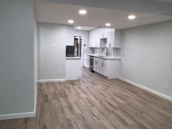 10126 Emnora Ln, Houston, TX 77080