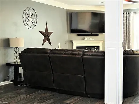 3008 Mirasol Ct — Photo 15