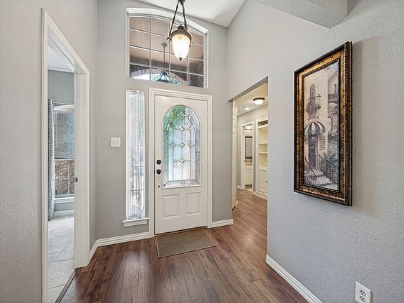 4th image of 3317 Hazlewood Ct
