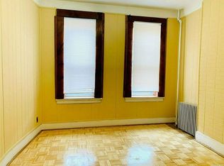 70-14 66th St #1L, Ridgewood, NY 11385