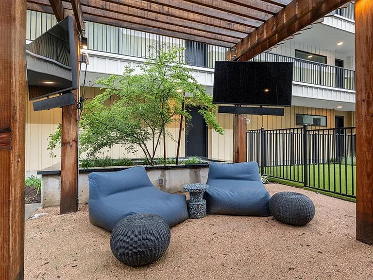 4315 S Congress Ave #310 — Photo 24