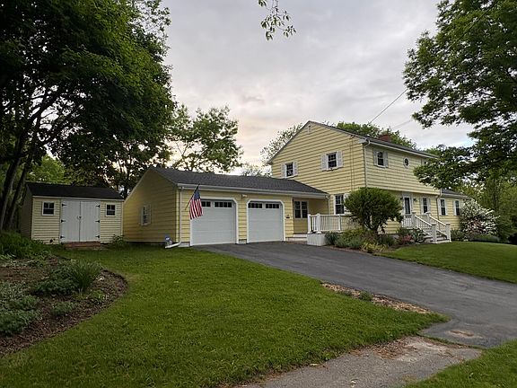 2nd image of 128 Curtis Road