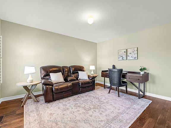 4th image of 1856 Rosebank Rd
