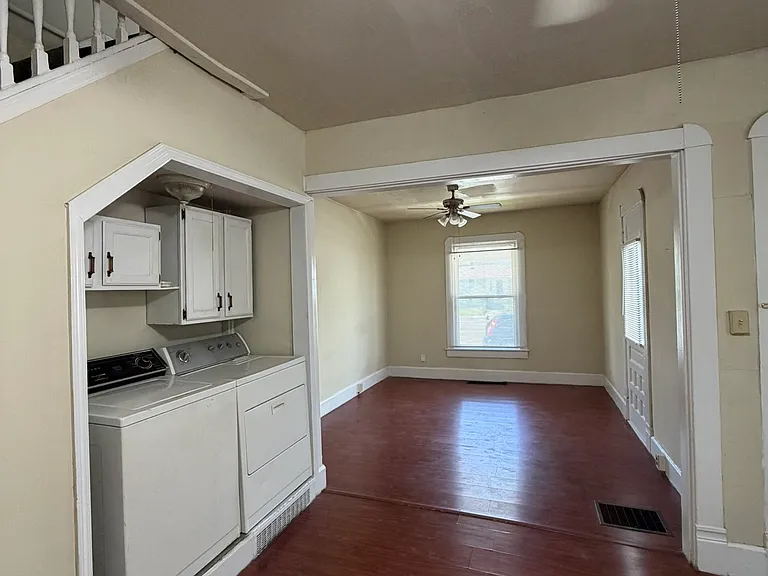 1751 W Morris St — Photo 3