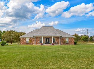 596 Highway 1207, Deville, LA 71328