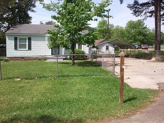 1st image of 3011 Greenwood Ave