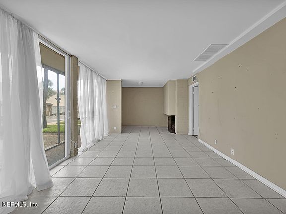 5th image of 901 OCEAN Boulevard #58