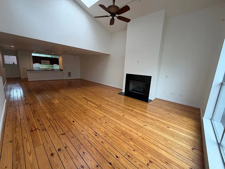 241 Maynard Ter #5 — Photo 6