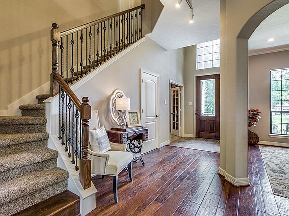 5th image of 5119 N Ossineke Dr