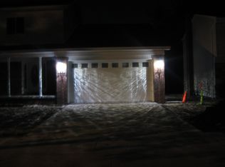 356 Armitage Dr, Monroe, MI 48162