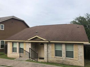 604 Meadow Arbor Ln, Universal City, TX 78148