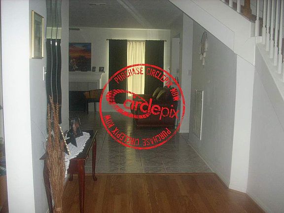4th image of 23206 Willow Canyon Dr
