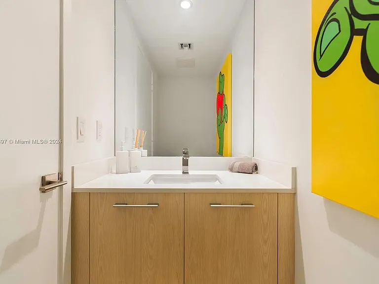 45 SW 9th St #2103 — Photo 15
