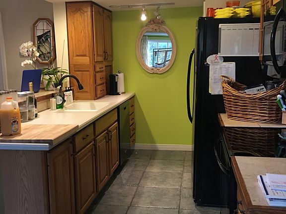3rd image of 224 S Riverhills Dr