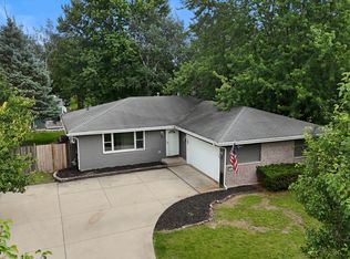 754 Longlane Rd, New Lenox, IL 60451